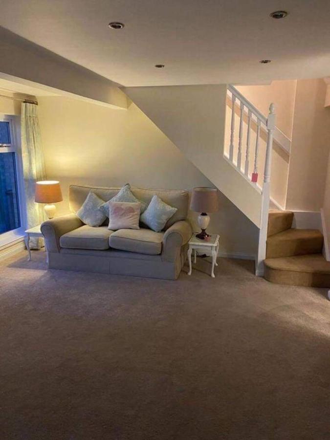 Lovely 1-Bed House In ستيرلينج المظهر الخارجي الصورة